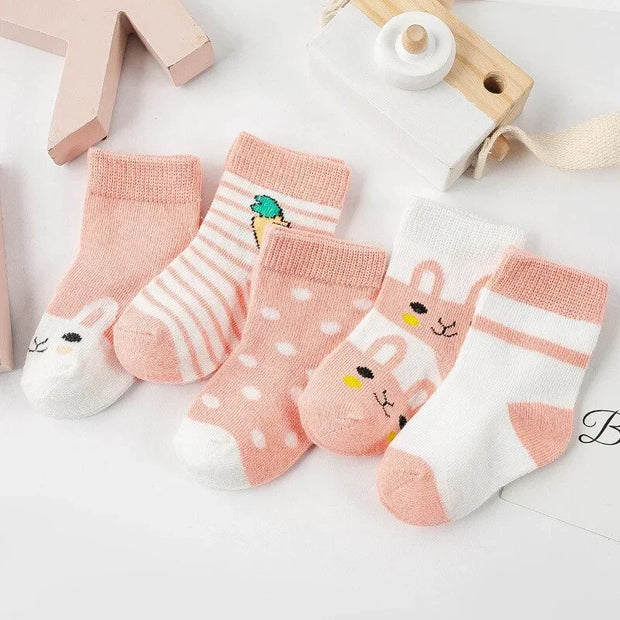 5 Paar weiche Babysocken mit Design